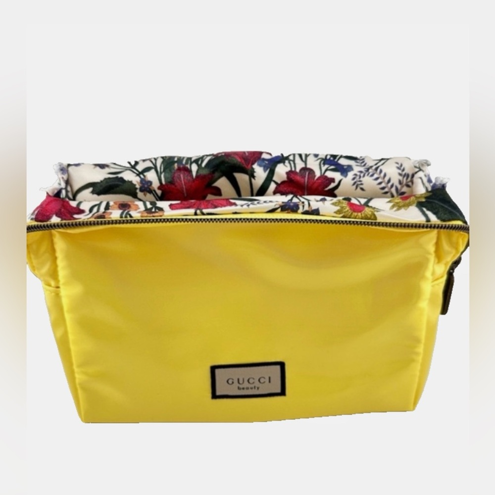 Gucci Flora Vibrant Yellow Makeup Bag Toiletry Pouch GWP - Picture 10 of 12